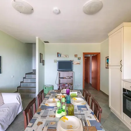Haus Mit Panoramablick In In Natuerlicher Umgebung Apartment