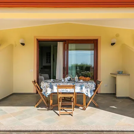 Apartment Haus Mit Panoramablick In In Natuerlicher Umgebung *